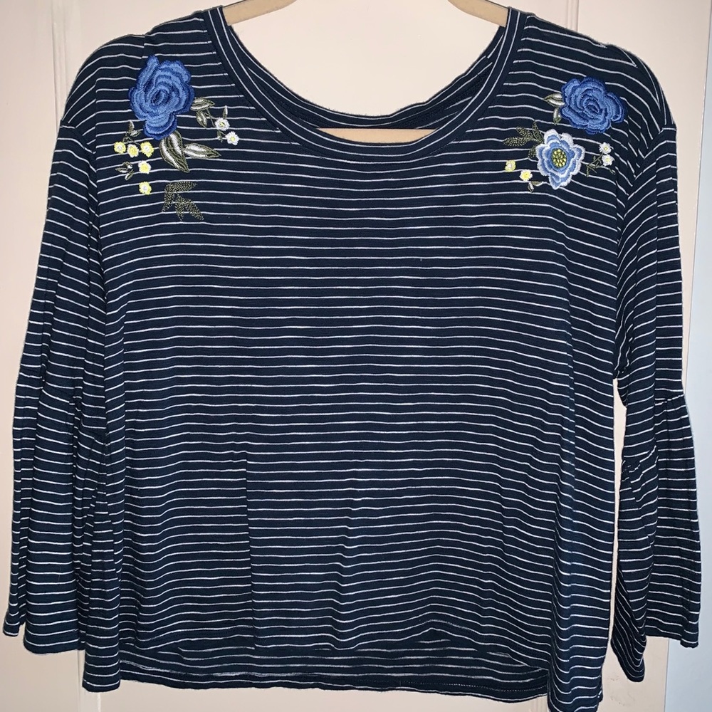 Hollister embroidered bell sleeve t-shirt.